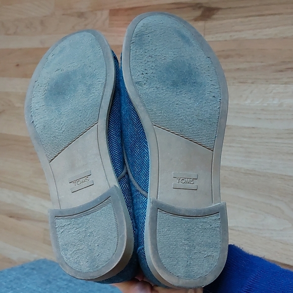 Toms denim loafers size 9.5 great condition - Picture 5 of 11